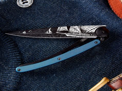 Deejo 37g, Aluminium bleu / Voile