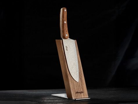 Deejo Santoku, Damas 67, Olivier